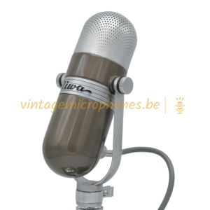 Aiwa DM17 vintage microphone (7 full size pictures and 1 Aiwa advertising folder)