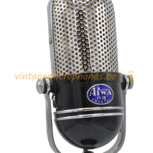 Aiwa M18 vintage microphone (5 full size pictures)