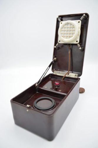 Bakelite_Unknown_4